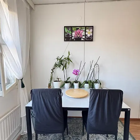 Kotimajoitukset In Itäkeskus Helsinki